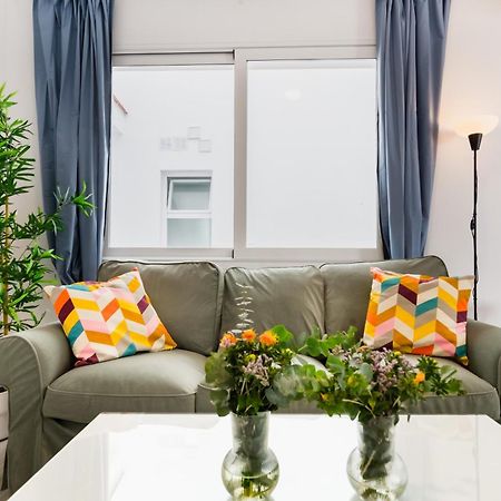 Anfitrion Triana 2 Apartman Sevilla Kültér fotó